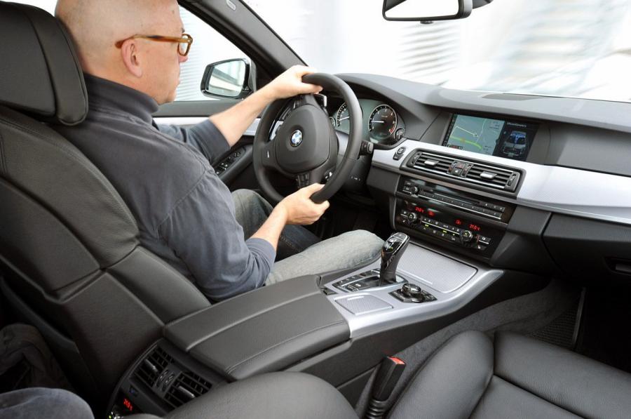  BMW M550d xDrive 2012 года  (фото 28 из 175)